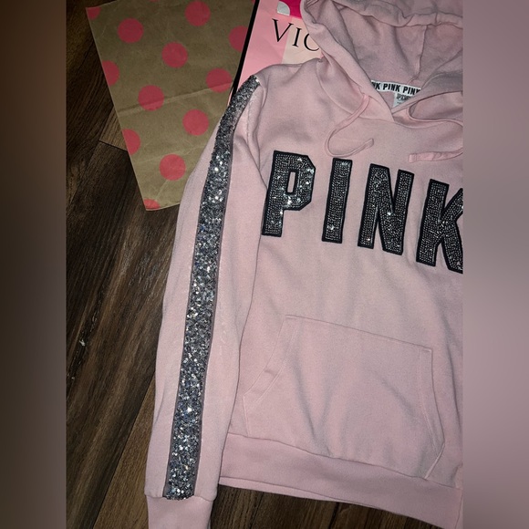 VS PINK Size SMALL RARE HTF Baby Pink Mega Bling Set. - Picture 5 of 16